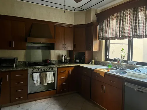 Casa En Venta En Colonia Del Valle En San Pedro Garza García