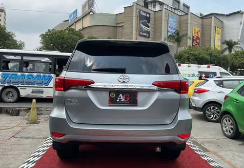 Toyota Fortuner 2.8 Diesel 4x4 At Blindaje 2plus