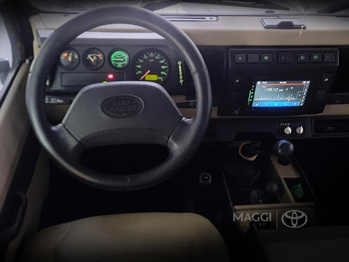 Imagem 8 de 12 de Defender 2.5 Csw 110 4x4 Turbo Diesel 4p Manual