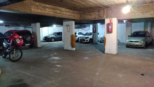 Cocheras En Edificio En Ramos Mejía Centro (oferta Única)
