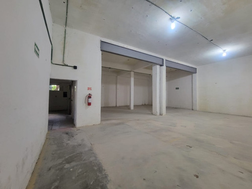 Edificio Y/o Bodega En Venta Cancún Reg. 92