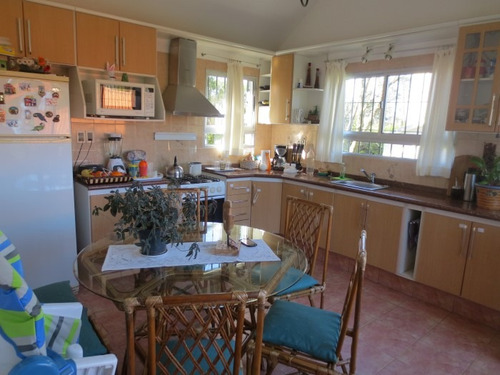 Imagen 10 de 14 de Venta Chale De Tejas + Barbacoa Con Hab Y Baño.apta Banco