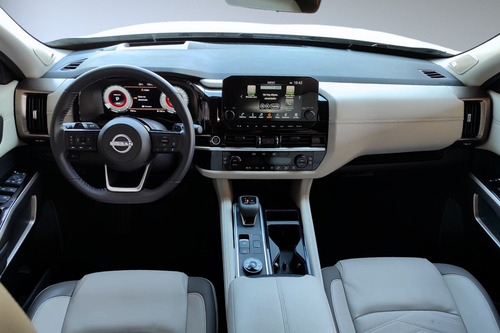 Nissan Pathfinder 3.5 Platinum 4x4 At