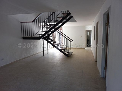 Imagen 7 de 13 de Casa En Venta En Caracas La Trinidad 22-20030