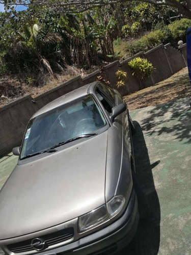 Imagen 7 de 11 de Chevrolet 96