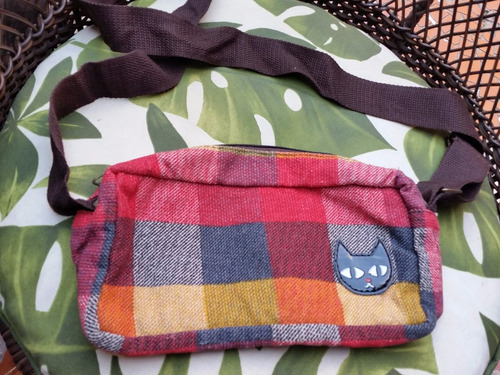 Bolsa Tiracolo Transversal - Pano Xadrez + Cat Gato Preto