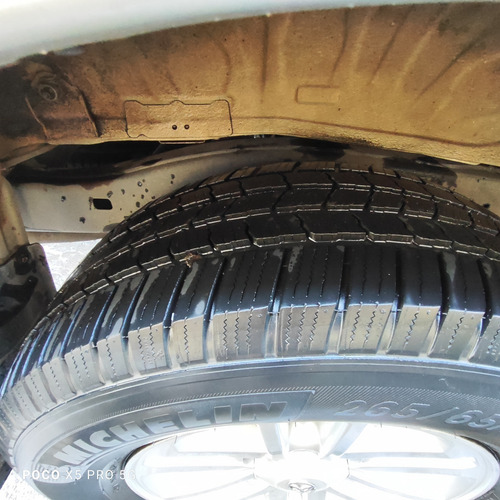 Toyota Hilux SW4 3.0 Srv 7l 4x4 Aut. 5p