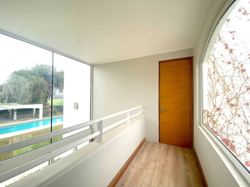 Gran Casa En Condominio, Colina (103610)