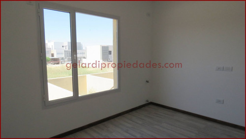 Imagen 15 de 18 de Venta Duplex 2 Dormitorios Santa Margarita Bahia Blanca