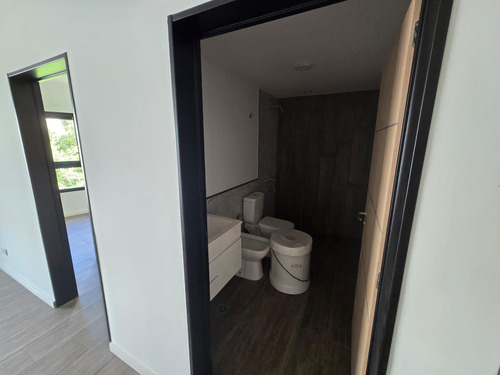 Venta - 2 Ambientes C/balcón - A Estrenar - Floresta