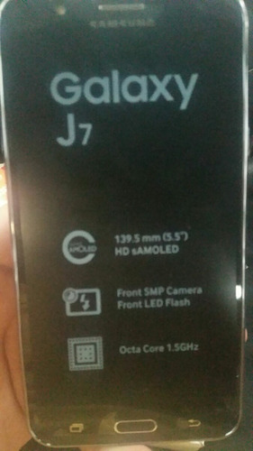 Samsung  J7 Blanco Y Negro 4500