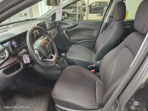 Fiat Cronos 1.8 16v Precision
