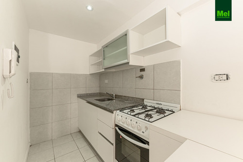 Monoambiente Dividido Con Placard | Amenities