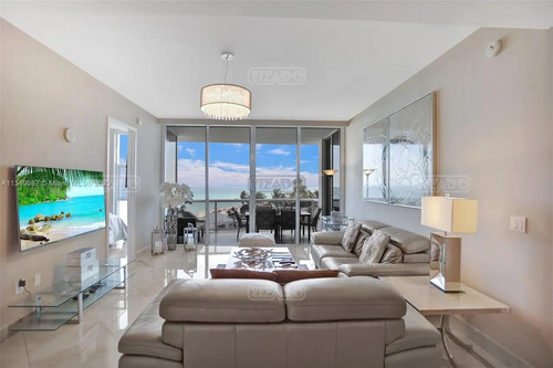 Departamento  En Venta En Sunny Isles, Miami, Florida