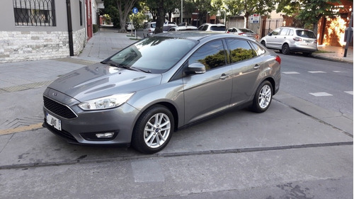 Ford Focus III 1.6 Sedan S