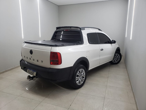 Volkswagen Saveiro 1.6 Robust Cab. Dupla Total Flex 2p marchas