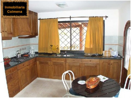 Precioso Chalet En Playa Mansa. Disfrute De Punta Del Este!!!- Ref: 2323