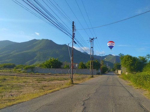 Re/max 2mil Vende, Terreno, Sector El Hato, Arismendi, Isla De Margarita.