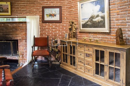 Casa En Zona De La Mansa, En Alquiler- Ref: 537