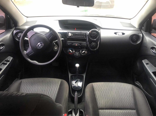 Toyota Etios 2018 1.5 16v Xs Aut. 4p