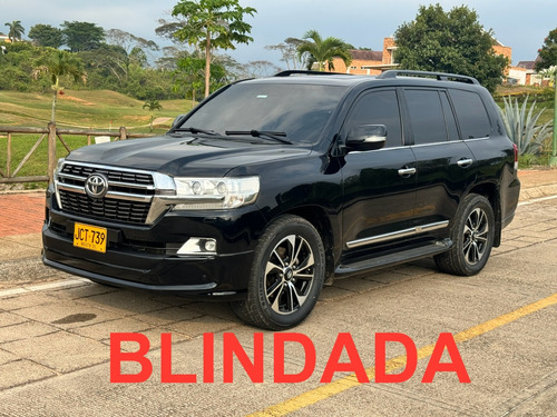 Toyota Land Cruiser 4.5 Imperial Fl Lc200 Diésel