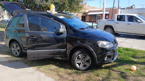Volkswagen Suran Highline mod 2012