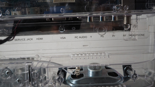 Televisión Led Transparente Rca 13 720p (Usado)