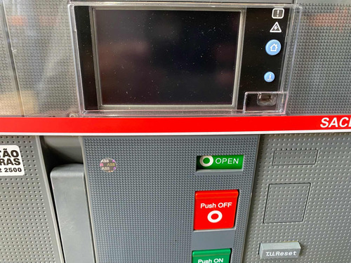 Disjuntor Emax E2.2 1600a Ekip Touch Abb
