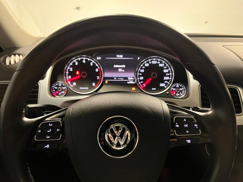 Imagen 15 de 22 de Volkswagen Touareg 4.2 V8 Premium Nuev Passat Amarok Tiguan