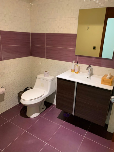 Imagen 7 de 14 de Casa Con Excelentes Espacios Para Tu Empresa. Disponible