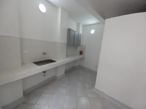 Local En Arriendo En Versalles (279059898).