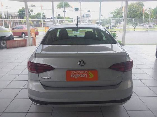 Imagem 2 de 9 de Volkswagen Virtus 1.6 Msi Total Flex Manual