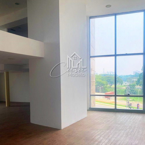 Oficina En Venta En El Wtc Hesperia Valencia Aire Central, Planta Electrica, Piso De Madera, Naguanagua Valencia Carabobo Gh