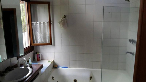 Imagen 12 de 20 de Casa En Venta - Lomas Schoenstatt - San Isidro