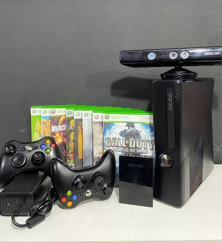 Console Xbox 360 Slim + 2 Controles + Kinect + 5 Jogos