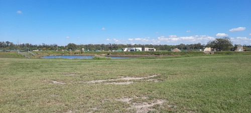 Imagen 12 de 15 de Hermoso Lote Al Agua En El Ensueño