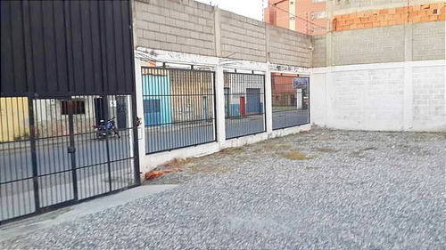 Imagen 13 de 14 de Terreno En Alquiler Carrera 25 / 39 Y 40 Barquisimeto