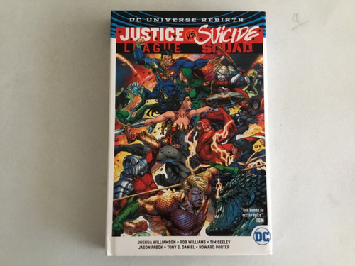 Cómic - Justice League Vs Suicide Squad (pasta Dura)