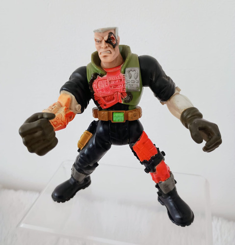 Small Soldiers Boneco Do Chip Hazard Battle Damage (Usado)