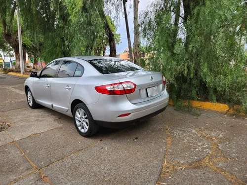 Renault Fluence 2.0 Expression Cvt Mt