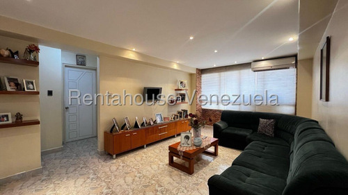 Venta De Apartamento En Montalbán Iii, Rc 25:18751