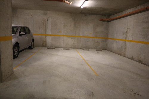 Departamento De 2 Ambientes A Estrenar Con Jardin Y Cochera