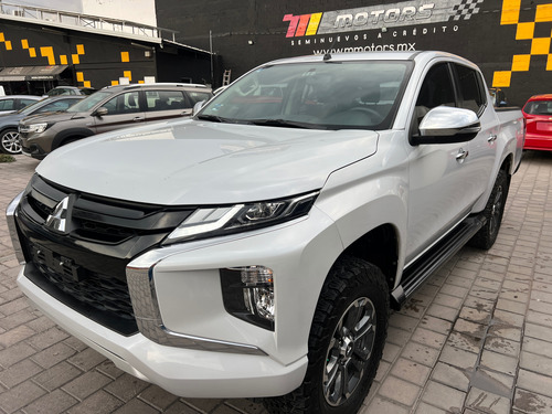 Mitsubishi L200 2.5 Di-D Cabina Doble 4X4 At