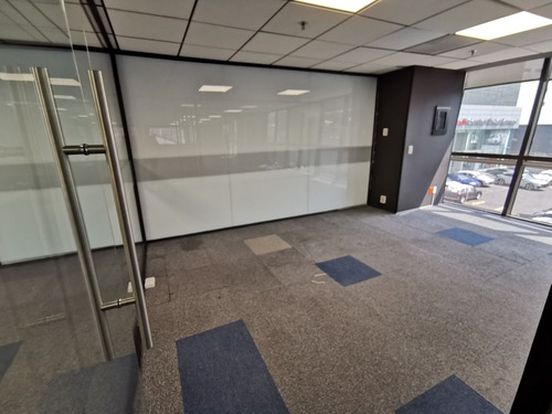 Oficina En Renta En Interlomas Magnocentro (m2o2915)