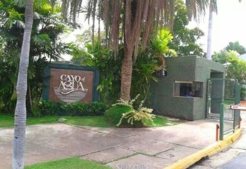 En Venta Town House Conjunto Residencial Cayo De Agua