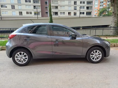 Mazda 2 1.5 turing