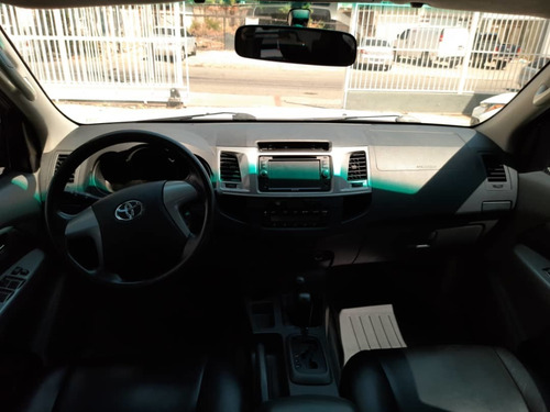 Imagen 9 de 10 de Toyota Hilux Kavak