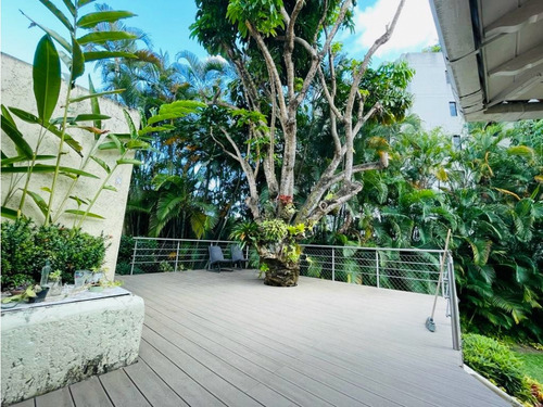 Se Alquila Casa 400m2 Altamira 8365