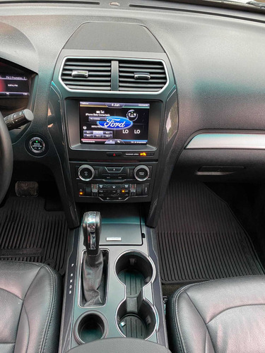 Imagen 6 de 14 de Ford Explorer 2016 Xlt Piel V6 4x2 Sync 4x2 Rin 18 At