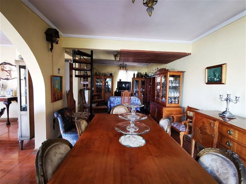Imagen 4 de 24 de Casa En Venta De 3 Dorm. En Macul